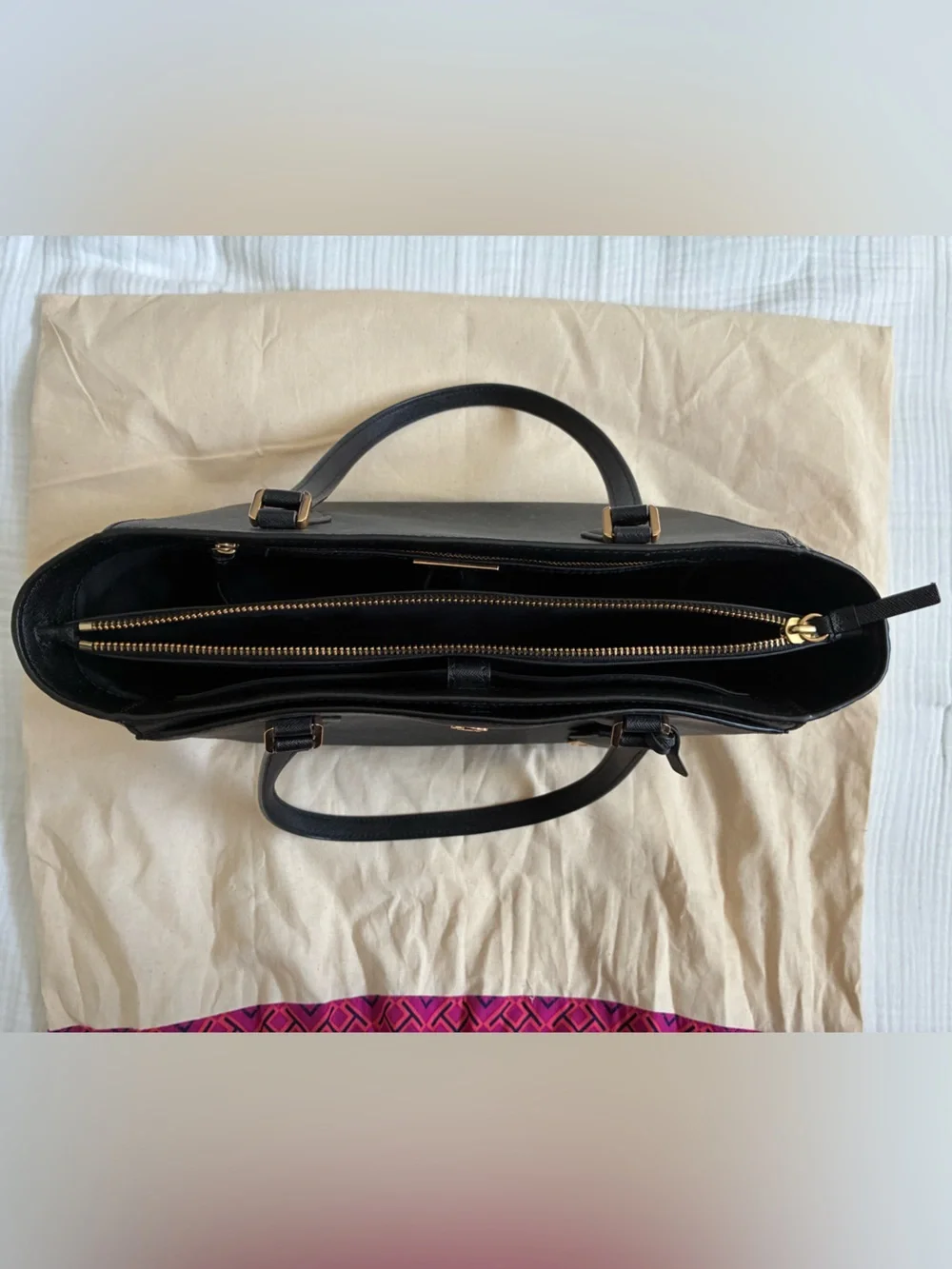 Tory Burch - Small Black Robinson Tote with Dust Bag